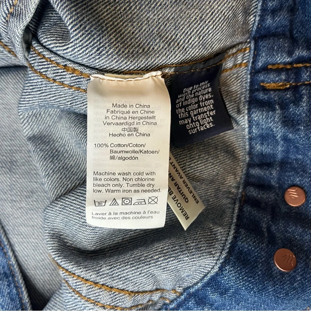 Madewell Classic Women's Medium Denim Jean Jacket Blue EUC - Picture 8 of 11